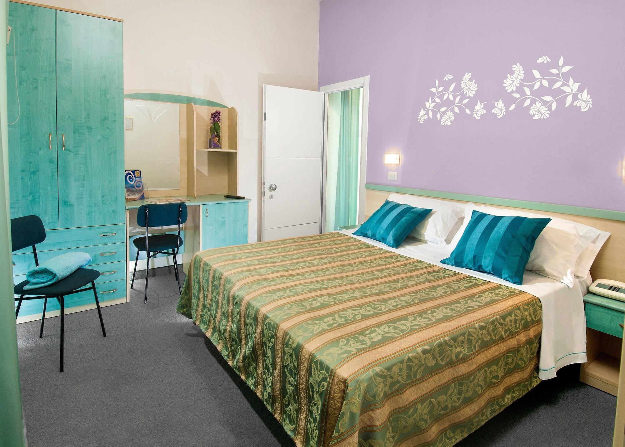 Hotel Diana 벨레지아아지마리나 외부 사진